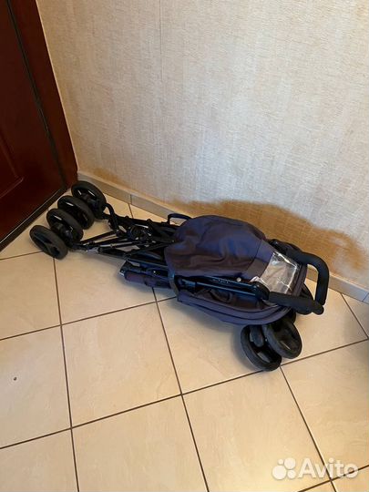 Прогулочная складная коляска Inglesina