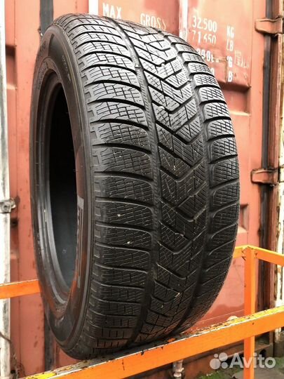 Pirelli Scorpion Winter 255/55 R18