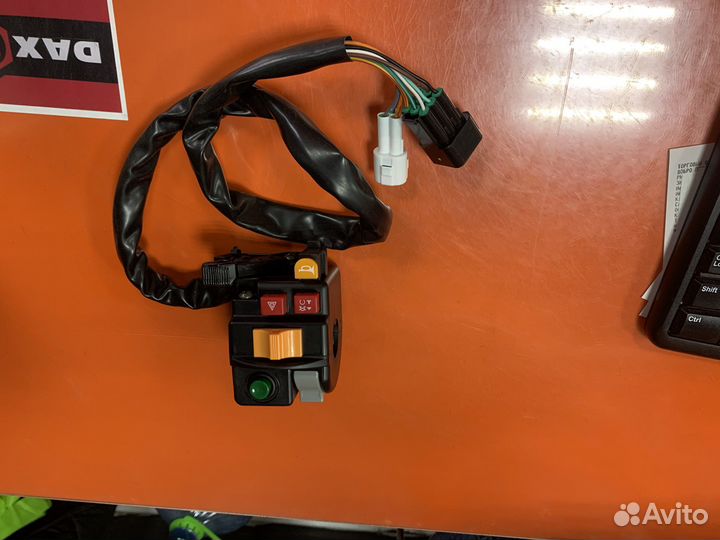 Переключатель левый Hisun