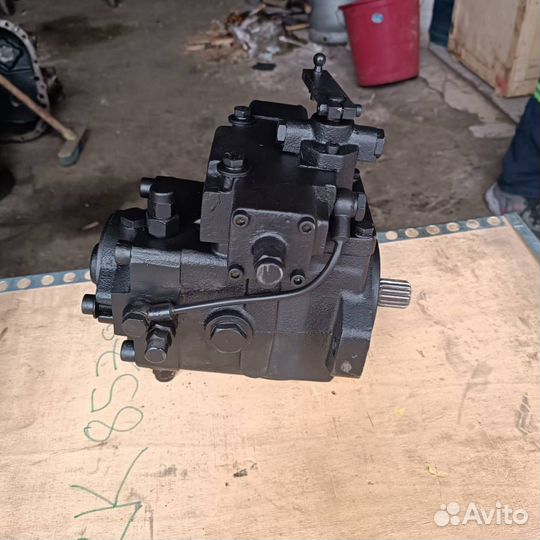 Насос крана Liebherr 832 либхер