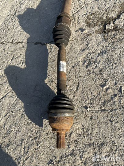 Полуось правая на ford focus 2 1.8 4M513B436JD