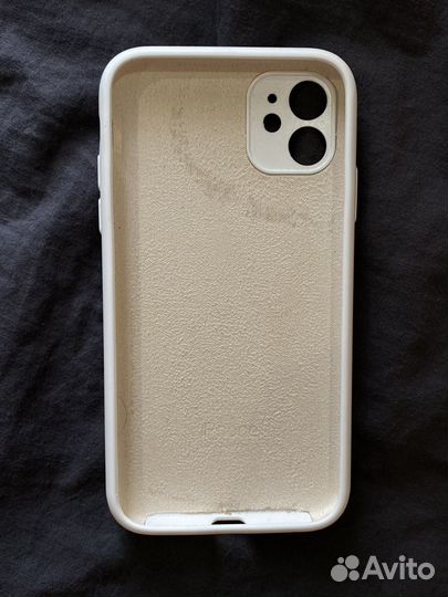 Чехол на iPhone 11