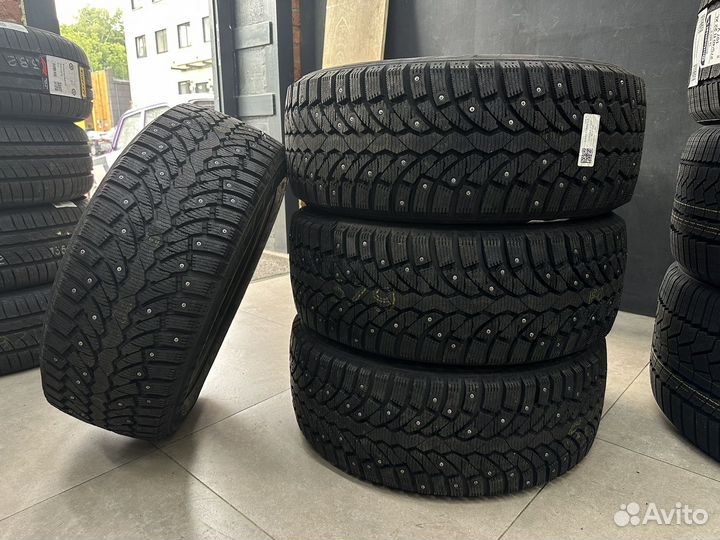 Pirelli Formula Ice 225/50 R17 98T