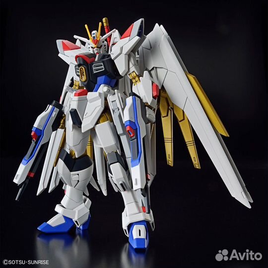 Bandai HG 1/144 Mighty Strike Freedom Gundam