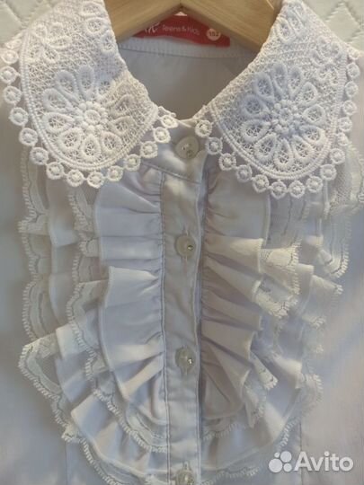 Блузка белая
