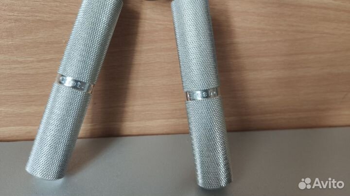 Эспандер кистевой Captains of Crush T