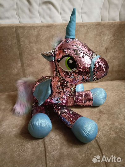 Блестящий единорог