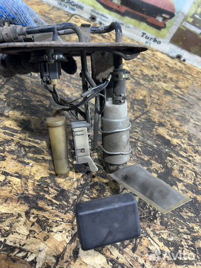 Топливный насос на Тойота Камри XV10