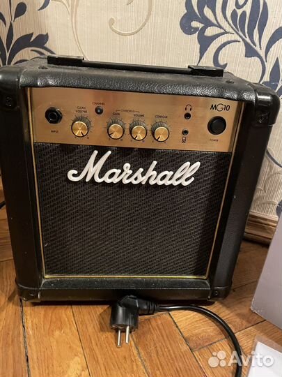 Marshall mg10cf комбоусилитель