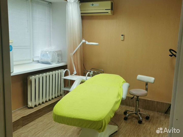 Аренда мест в салоне красоты