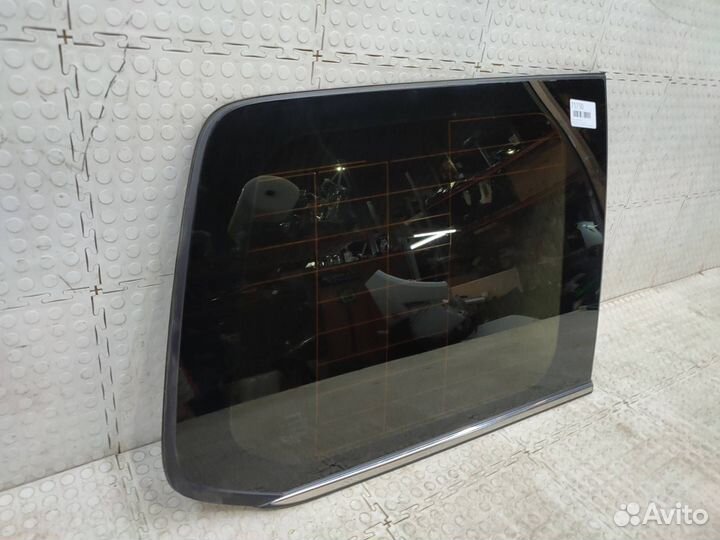 Стекло кузова правое Toyota Land Cruiser 200 2015