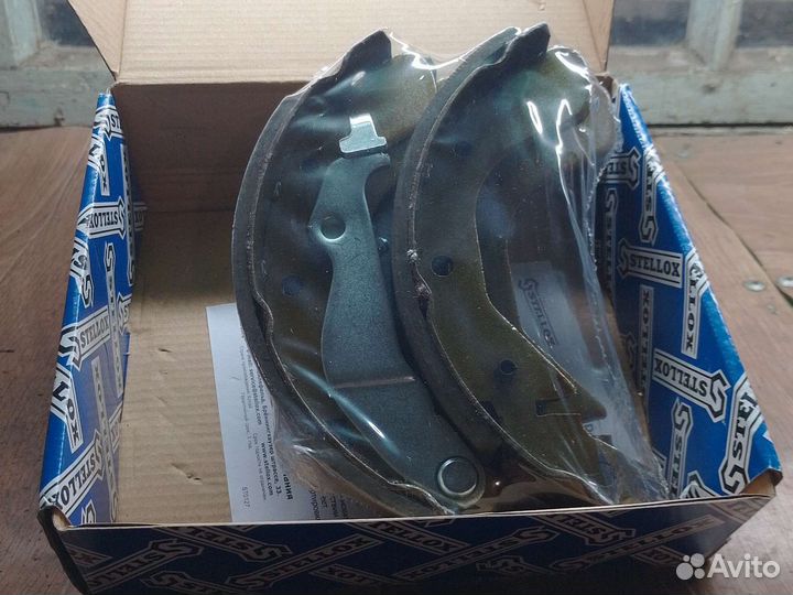 Авео T250. Колодки тормозные