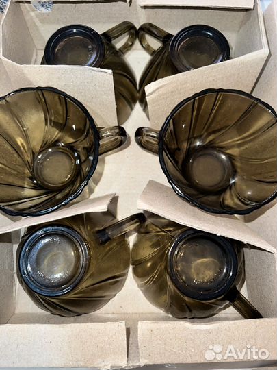 Чашки тарелки