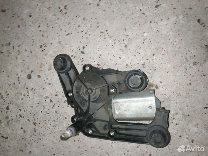 Мотор дворника заднего Пежо 308