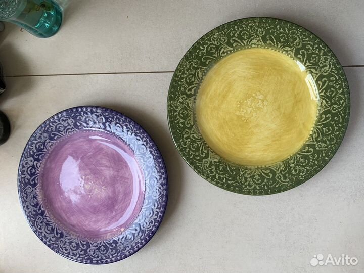 2 тарелки