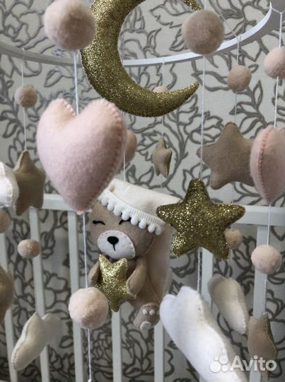 Мобиль на кроватку