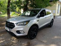 Ford Escape 1.5 AT, 2018, 132 000 км, с пробегом, цена 1 890 000 руб.