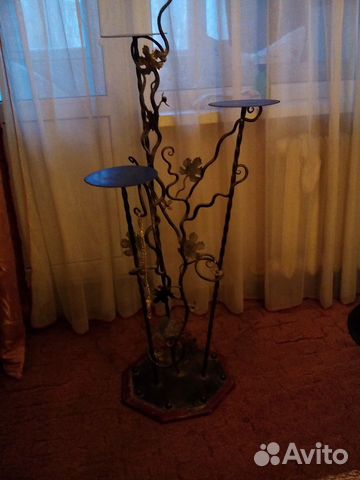 Подставка для цветов напольная