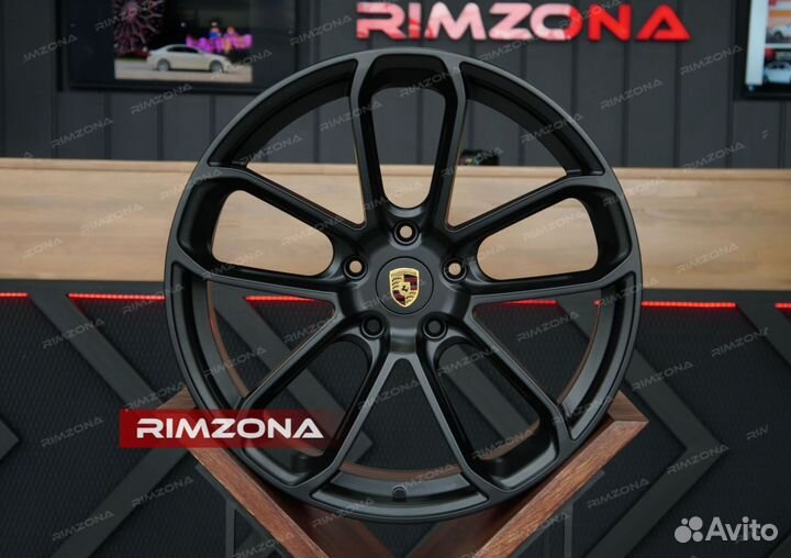 Кованые диски R21 на Porsche Panamera