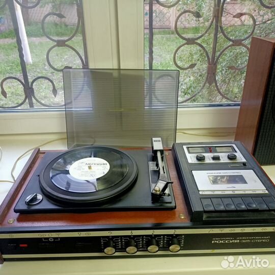 Электрофон комбинированный россия-325-стерео