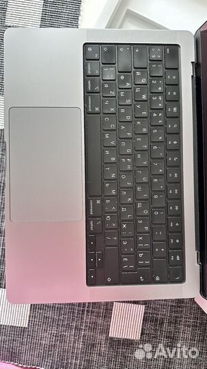 Macbook pro 14 m1 16 512