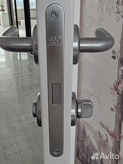 Двери межкомнатные Profildoors с коробкой новые