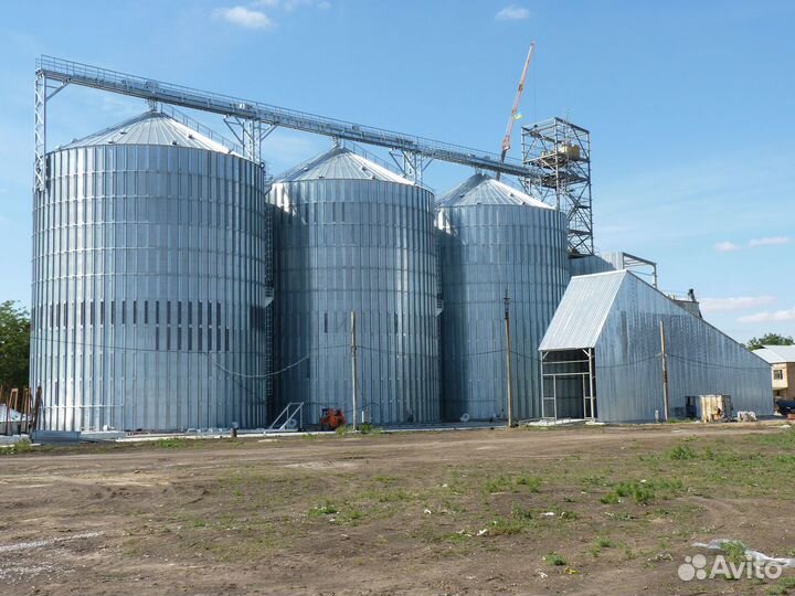 Быстровозводимые ангары и зернохранилище