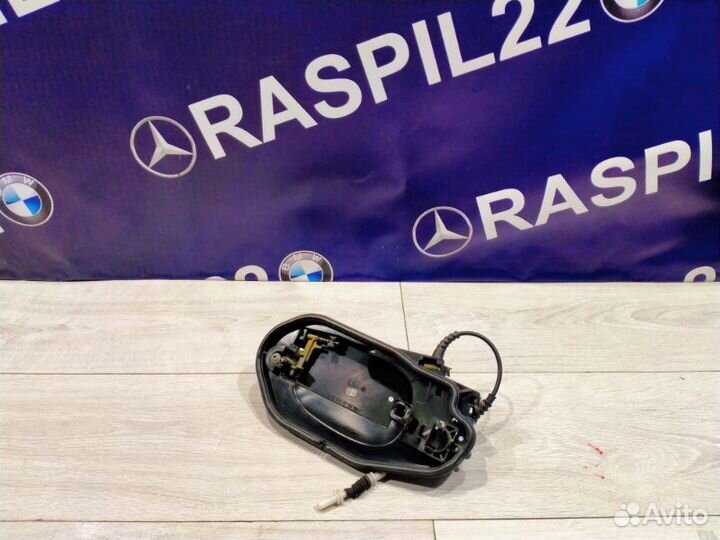 Держатель ручки (скелет) задний левый Bmw X3 E83