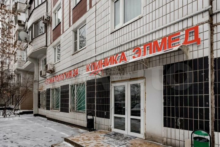 Продам торговое помещение, 226 м²