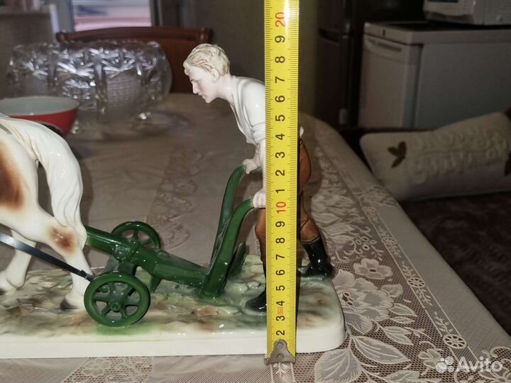 Статуэтка германия