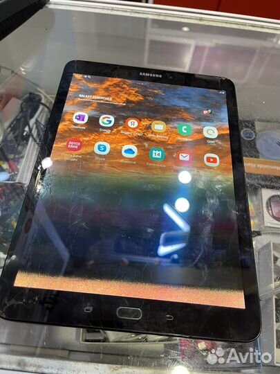 Samsung Tab S3 (на запчасти)