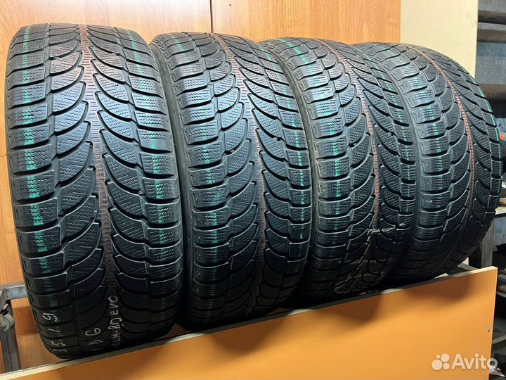 Bridgestone Blizzak LM-80 255/55 R19