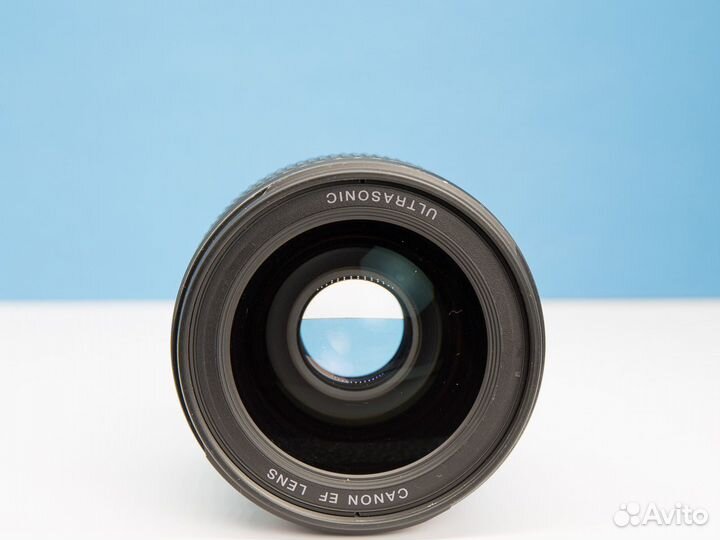 Canon EF 35mm f/1.4L USM