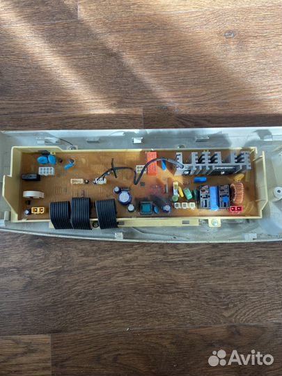 Панель управления стиральной машины bosch