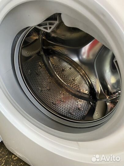 Стиральная машина с сушкой