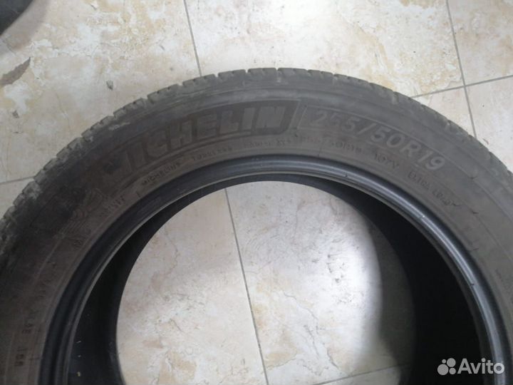 Michelin Primacy Tour A/S 255/50 R19 100V