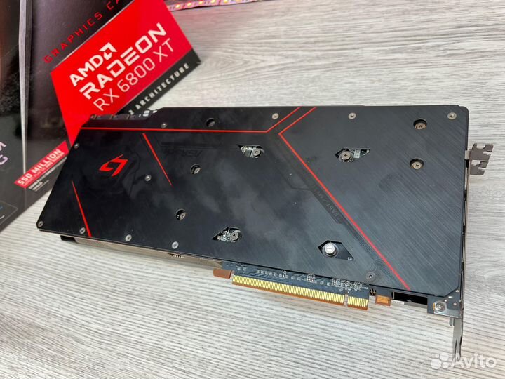 Видеокарта ASRock AMD Radeon RX 6800 XT Phantom