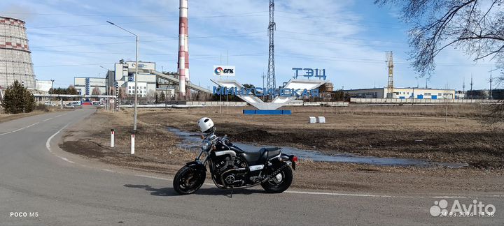 Yamaha V-Max 1200