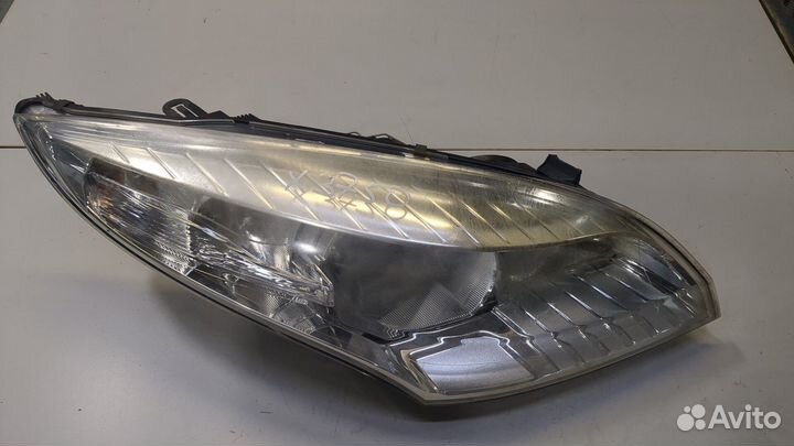 Фара (передняя) Renault Megane 3, 2010