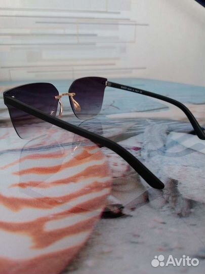 Солнцезащитные очки женские