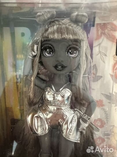 Rainbow High Shandow Luna Madison Луна Мадисон