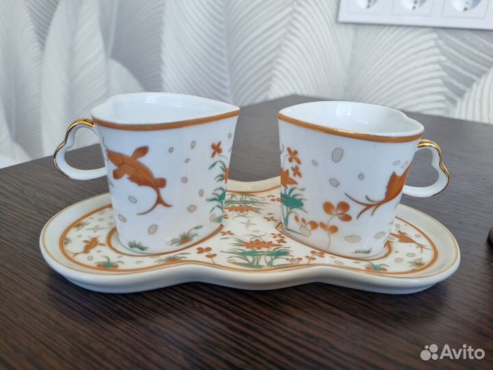 Чашки в виде сердца рыбки кои