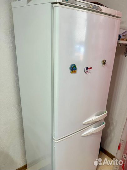 Холодильник stinol в отличном состоянии