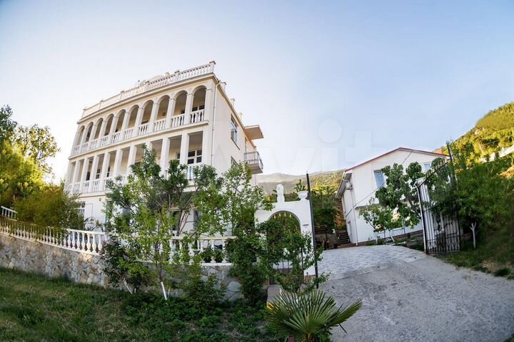 Дом 250 м² на участке 10 сот.