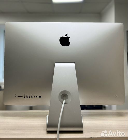 iMac 27 Late 2012 / Core i7, GTX680M, 32GB, SSD750