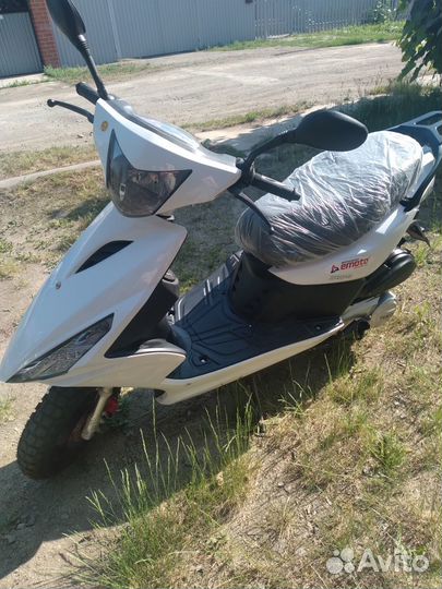 Скутер Vento Corsa 49cc
