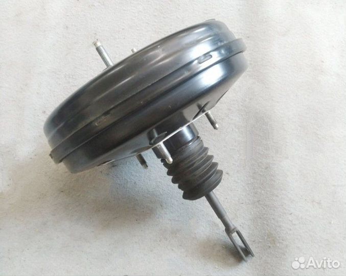 Вакуумный усилитель тормозов LADA Vesta седан 1.6