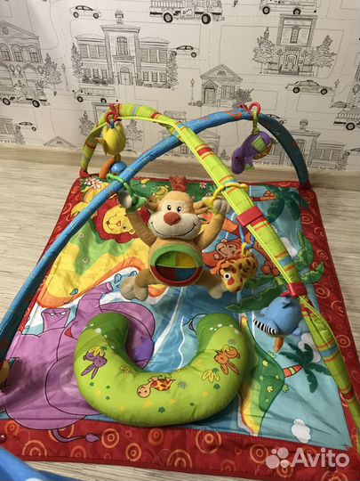 Развивающий коврик tiny love