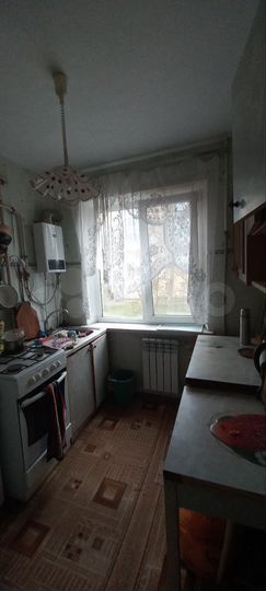 2-к. квартира, 47 м², 3/5 эт.