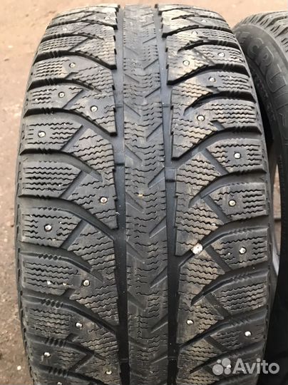 Bridgestone Ice Cruiser 7000 215/50 R17